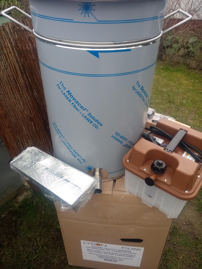 Doposażam pasiekę – Topiarka parowa do wosku